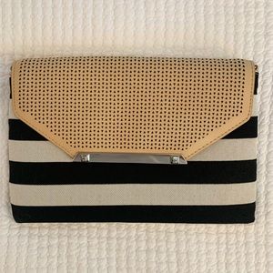 Stella & Dot City Slim Clutch